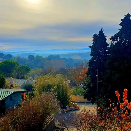 Rue Basse - Village House Overlooking The Pyrenees Montréal Dış mekan fotoğraf